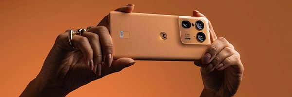 Motorola готовит к запуску смартфон Edge 50 с небольшим дисплеем