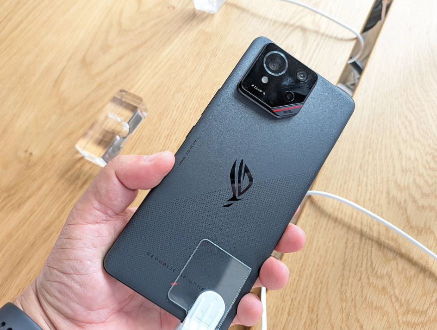У базі даних GSMA з'явилися записи про бюджетний Asus ROG Phone 9 FE