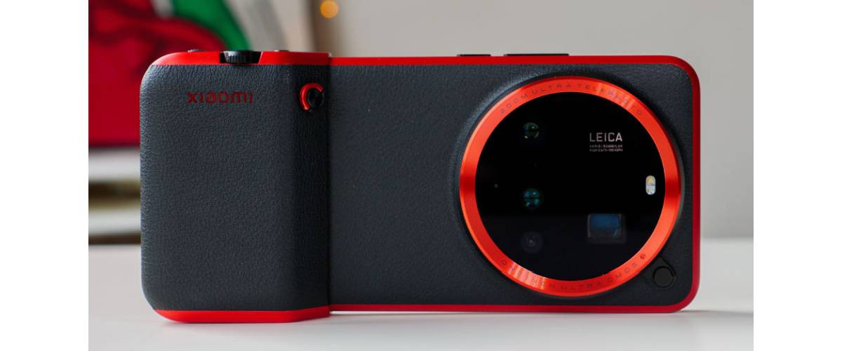 Комплект для фотозйомки Xiaomi 15 Ultra вже в Європі