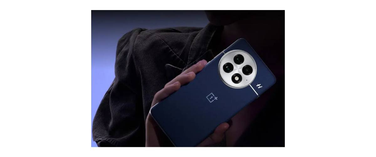 OnePlus 15: виробник готує сюрприз в частині дисплея