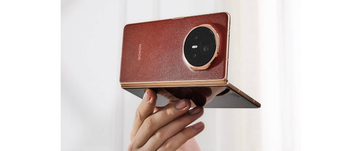 Вийшла глобальна версія гнучкого смартфона Honor Magic V5