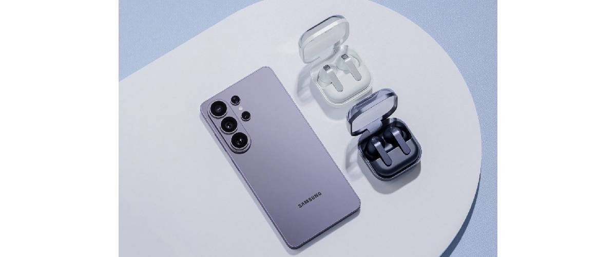 Samsung випустила навушники Galaxy Buds4 з оновленим дизайном і ШІ